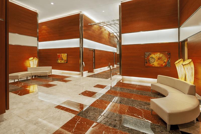 55WM Lobby Dearborn Side 1